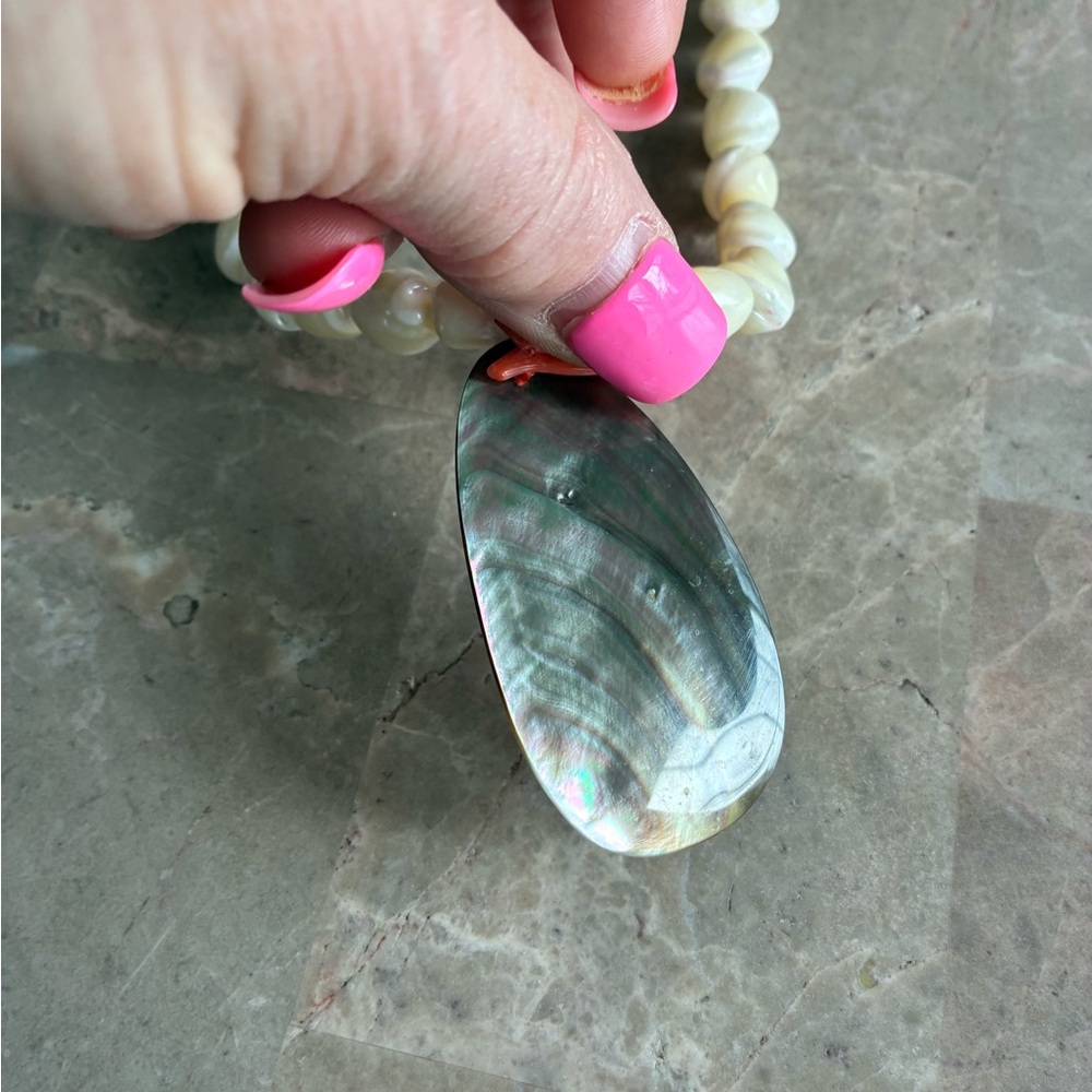 BEAUTIFUL MOTHER OF PEARL 925 Necklace with Faux Coral. CHOKER Style! - Picture 10 of 11